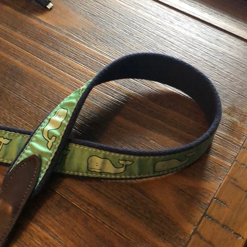 Little boys Vineyard Vines belt, size 26